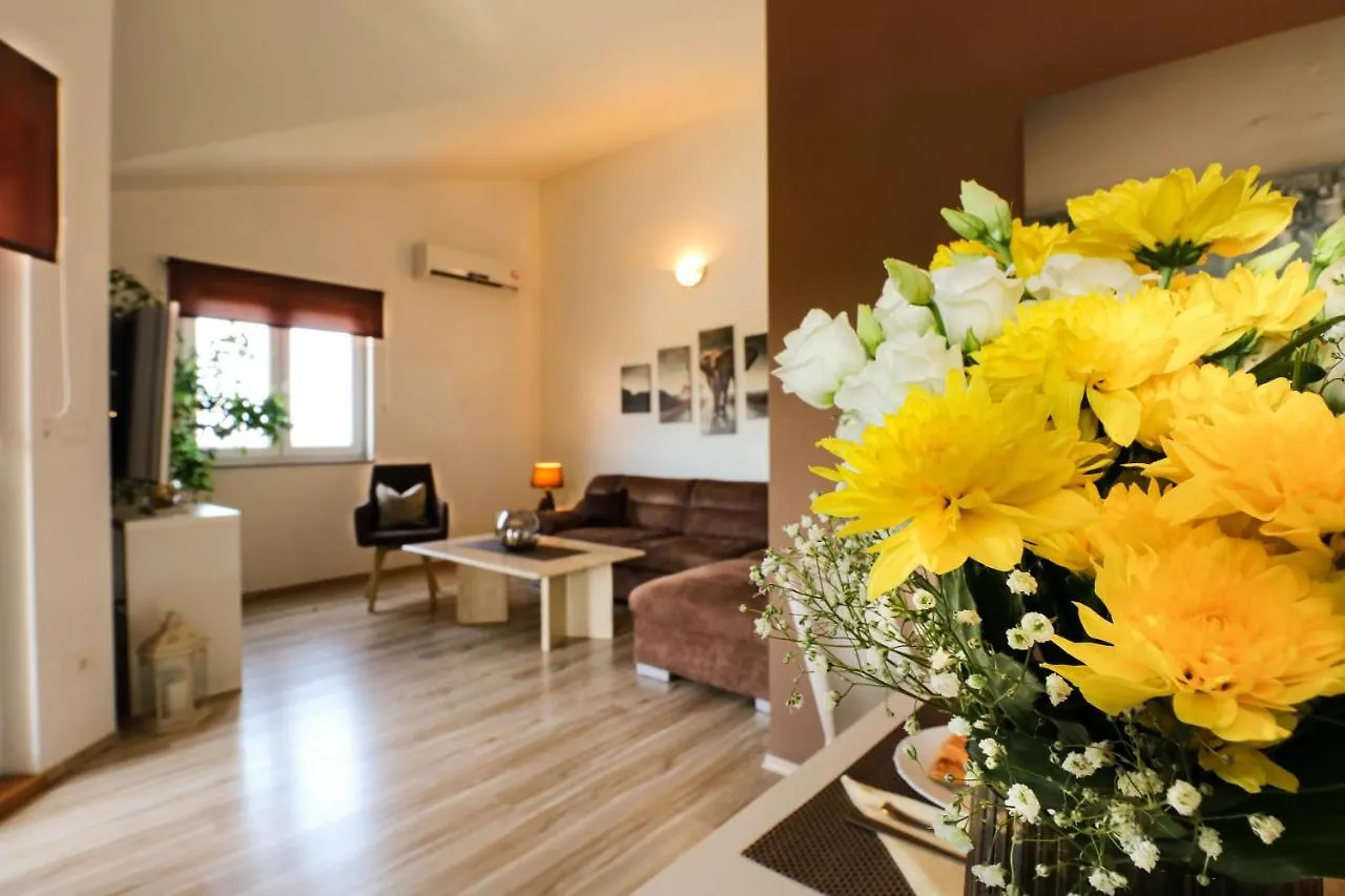 As Apartmani 