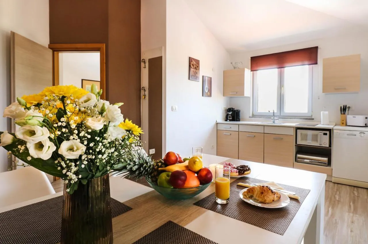 As Apartmani 
